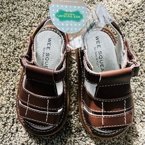 Wee Squeak size 7c toddler boys sandals. Never worn, nwt. Nothing wrong.